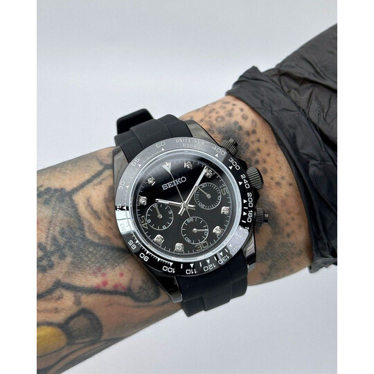 Custom Seiko Mod • Glossy Black Diamond Daytona (Quartz Chronograph) • 39.5mm